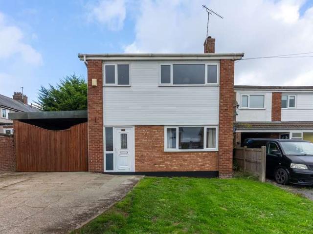 Property for sale in Spon Green, Buckley
