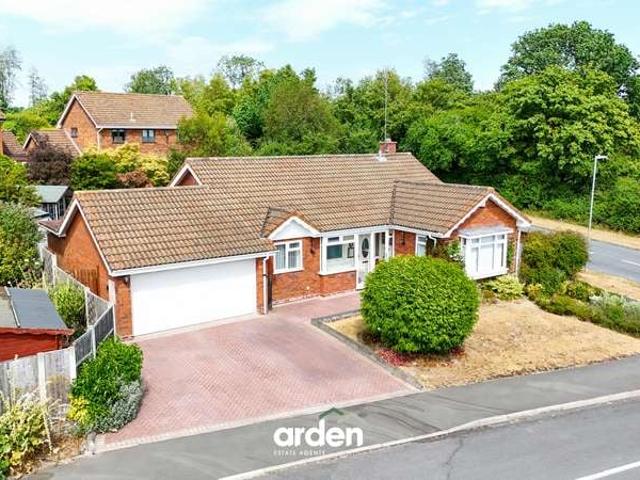 Property for sale in Callow Hill, Redditch