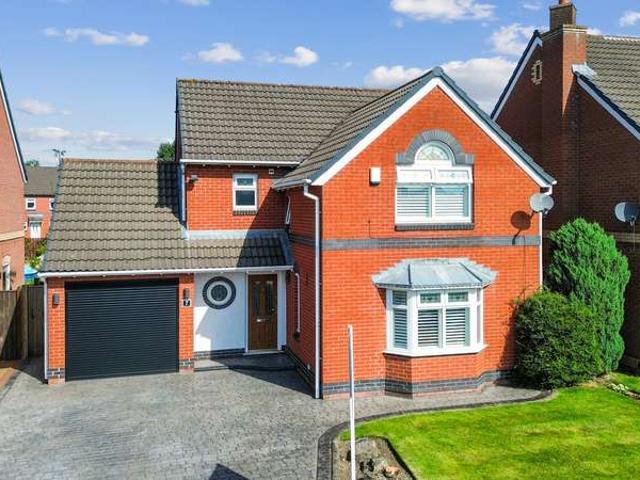 Property for sale in Bedford, Wigan