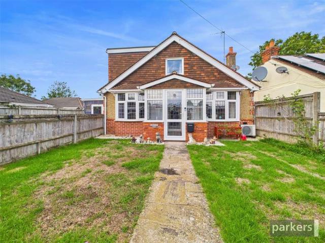 Property for sale in Winnersh