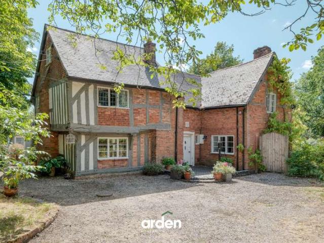 Property for sale in Alderminster, Warwickshire