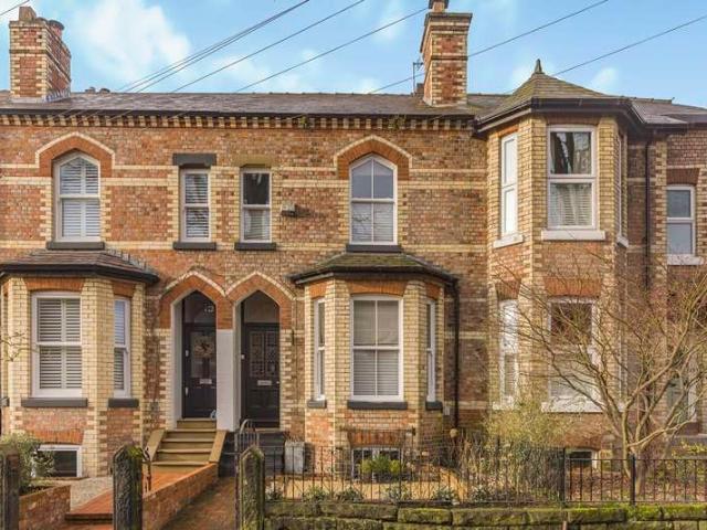 Property for sale in Broadheath, Trafford Park