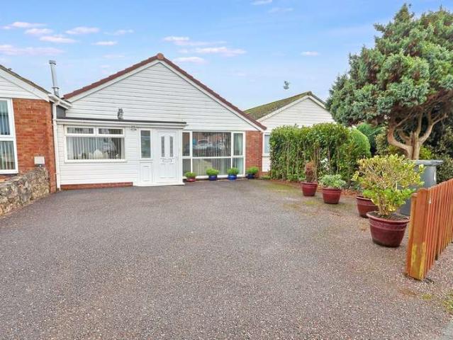 Property for sale in Three Beaches, Livermead