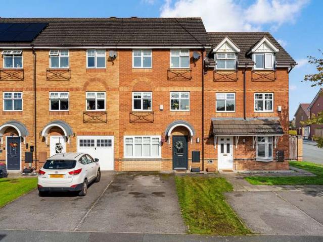 Property for sale in Crow Wood, Widnes