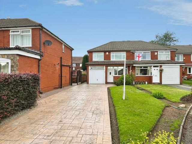 Property for sale in Lee Bank, Greater Manchester