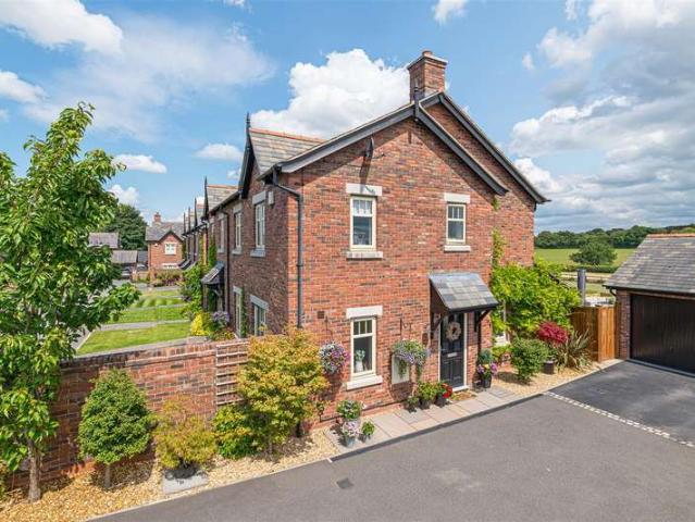 Property for sale in Daresbury