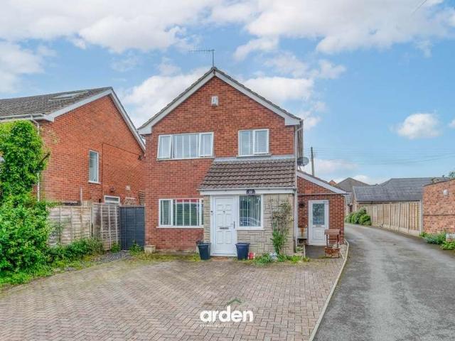 Property for sale in Dodderhill, Crookhill