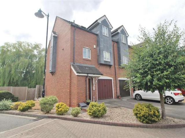 Property for sale in Grantham, Barholm