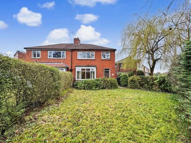Property for sale in Besses o' th' Barn, Bury