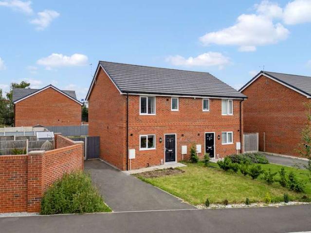 Property for sale in Bedford, Wigan