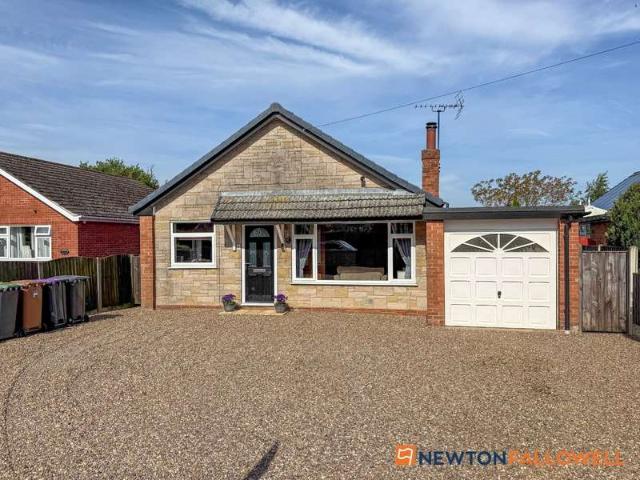 Property for sale in Carlton le Moorland, Ashby De La Launde