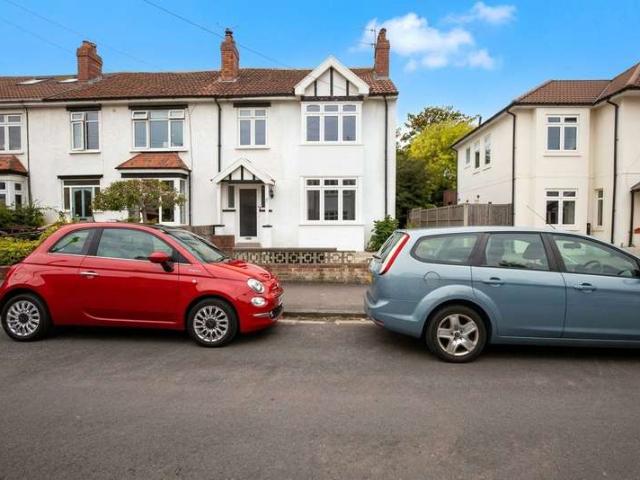 Property for sale in Bishopston, Feckenham