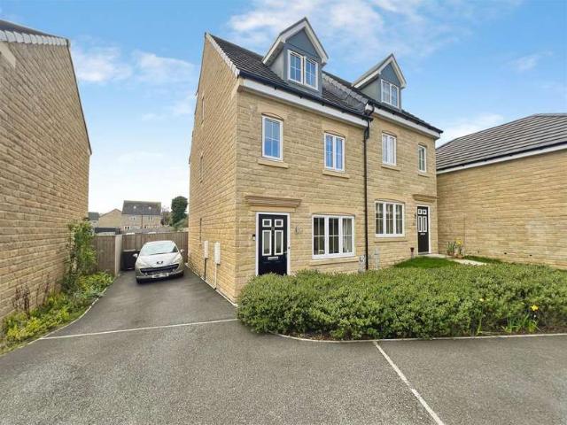 Property for sale in Idle, West Yorkshire