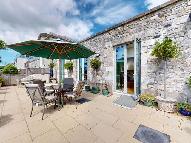 Property for rent in Mount Wise