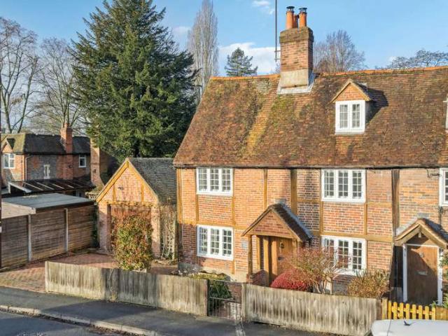 Property for sale in Bisham