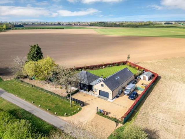 Property for sale in Coates, Four Gotes