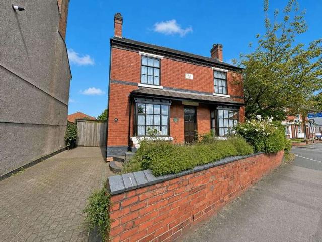 Property for sale in Chadsmoor, Staffordshire