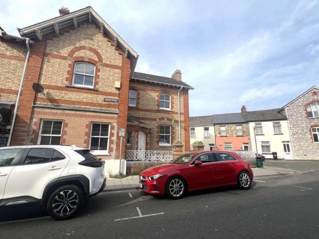 Property for rent in Highweek, Bridford