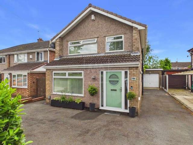 Property for sale in Lingley Green, Warrington