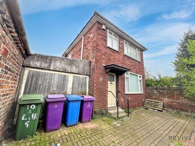 Property for sale in Calderstones