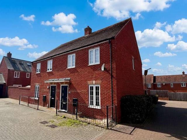 Property for sale in Buckingham, Buckinghamshire