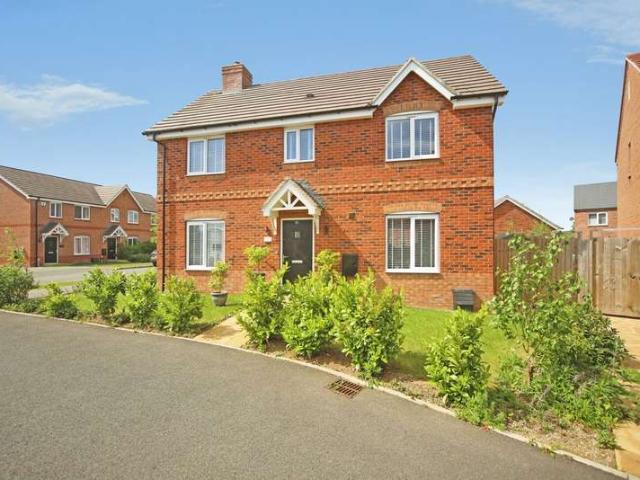 Property for sale in Tiddington, Alderminster