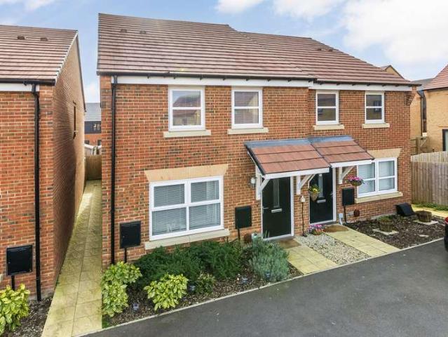 Property for sale in Caldecott, Dromore