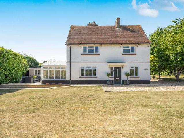 Property for sale in Amesbury