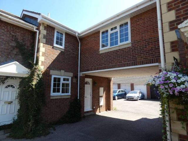 Property for sale in Gloucester, Gloucestershire