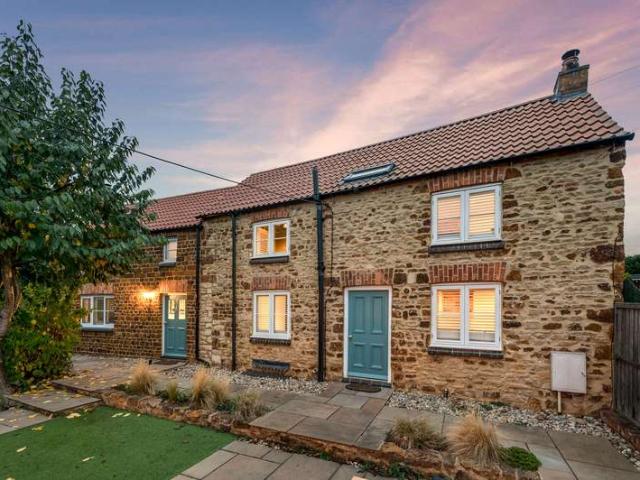 Property for sale in Ringstead