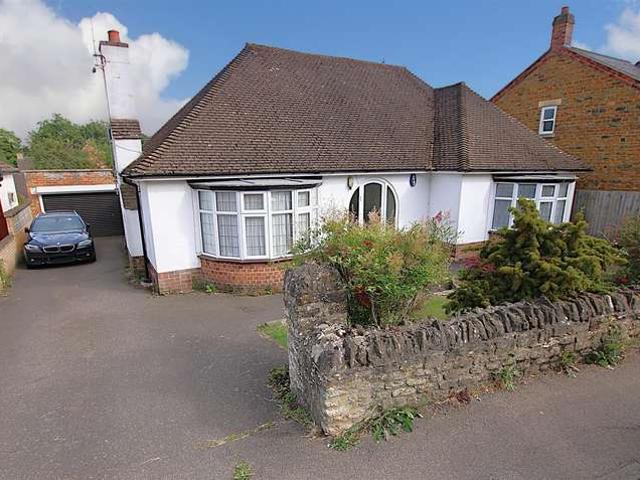 Property for sale in Earls Barton