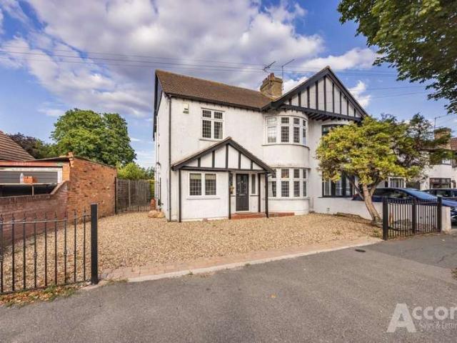 Property for sale in Collier Row, Greater London