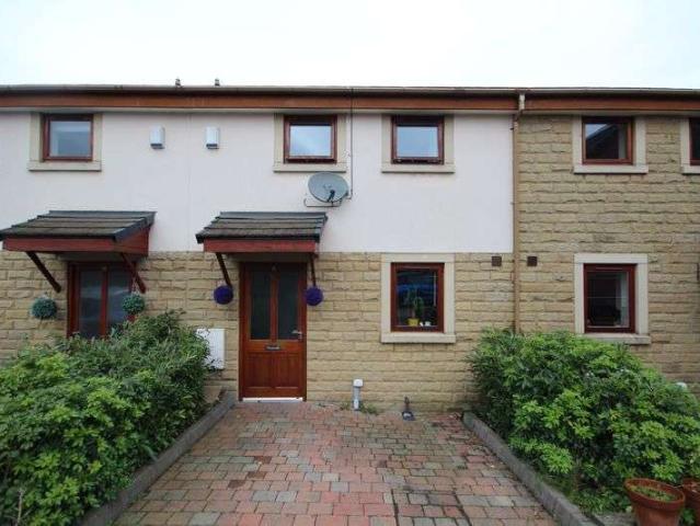Property for sale in Firgrove, Burnedge