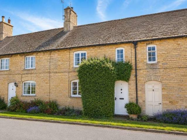 Property for sale in Toll Bar, Little Casterton