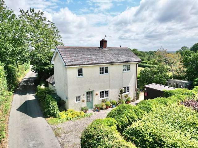 Property for sale in Ashley, Butterton