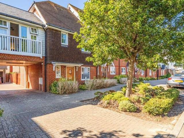 Property for sale in Bersted, Clapham