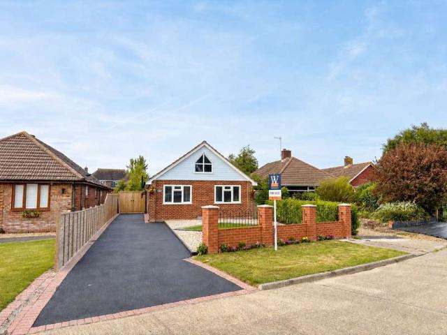 Property for sale in Felpham, Clapham