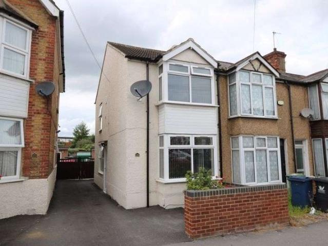 Property for sale in Castlefield, Cressex