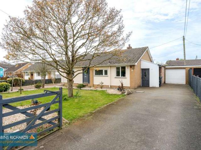 Property for sale in Thurloxton, Somerset