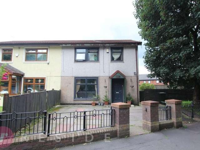Property for sale in Newbold, Burnedge