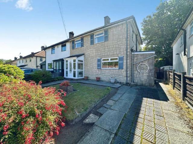 Property for sale in Besses o' th' Barn, Bury