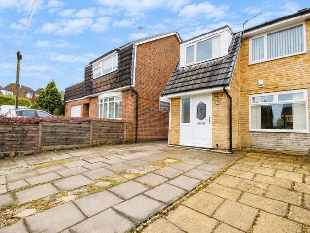 Property for rent in Trub, Burnedge