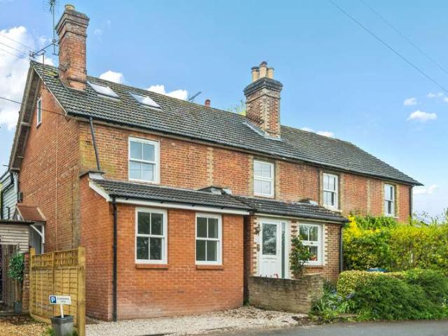 Property for sale in Grayswood, Fole