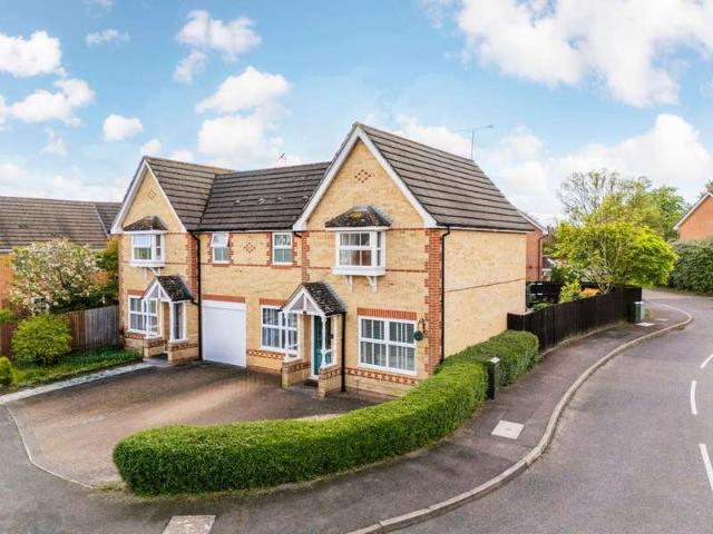 Property for sale in Binfield