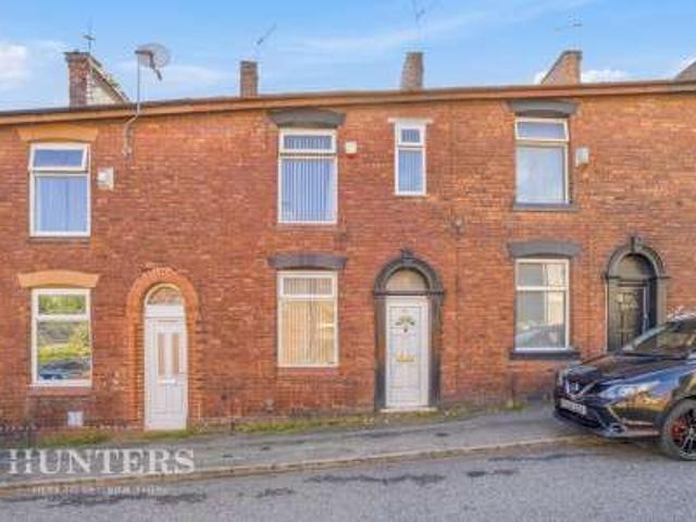 Cottage for sale in Chadderton, Oldham