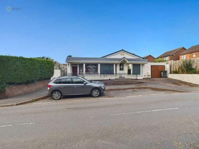 Property for sale in Hurley, Gun Hill