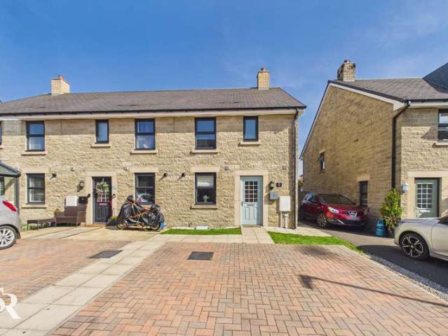 Property for sale in Charlesworth, East Midlands