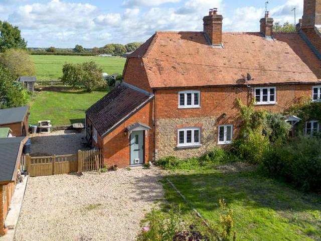 Property for sale in Dromore, Oxfordshire
