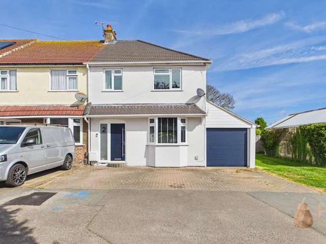 Property for sale in Fishersgate, West Sussex