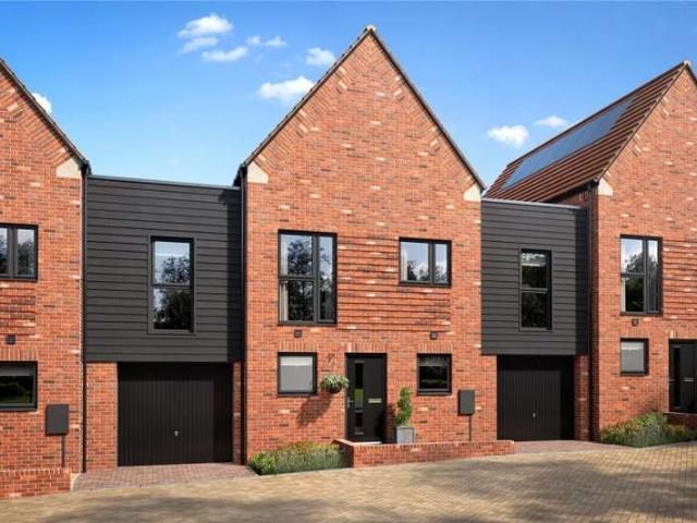 Property for sale in Harlow, Essex